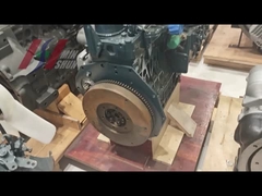 Kubota V1505-EF01 4-Zylinder, 4-Takt-Dieselmotor mit natürlicher Atmung