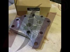 Kobelco SK130 Bagger D04FR Motorölpumpenabdeckung, Teilenummer 32G35-01011